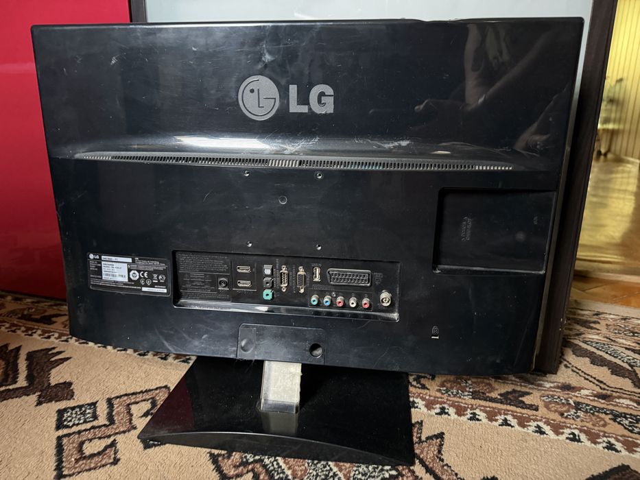 MonitorTV LG DM2350D-PZ 23"