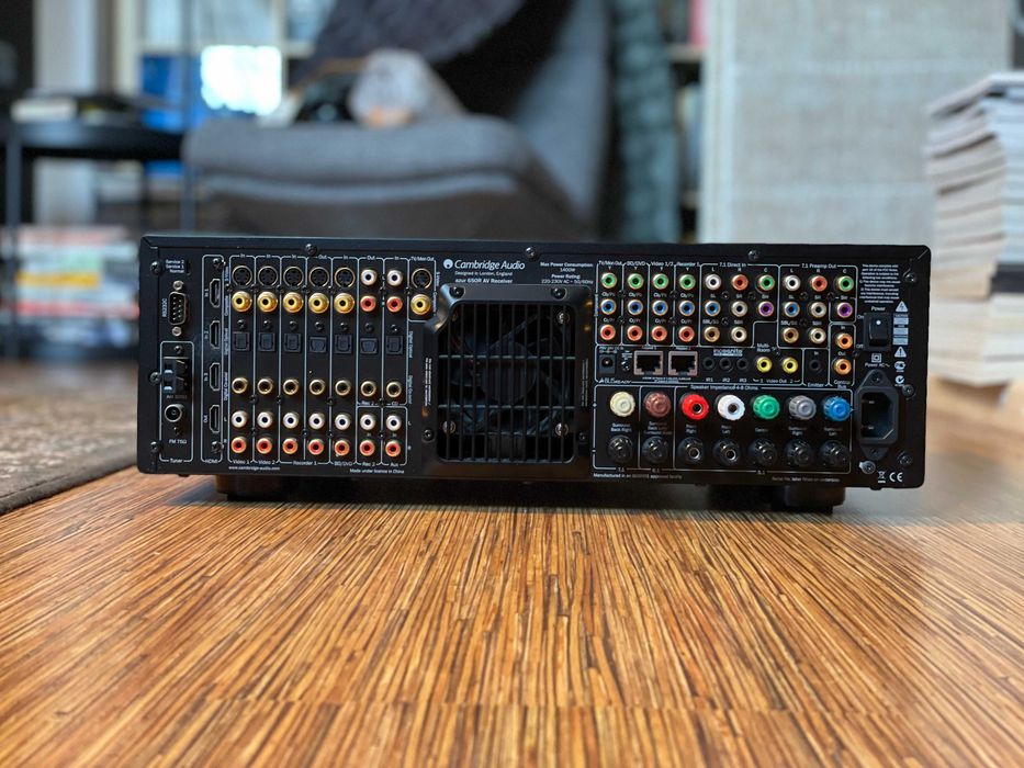 Amplituner Cambridge Audio Azur 650R