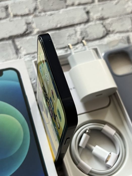 iPhone 12 Black Neverlock
