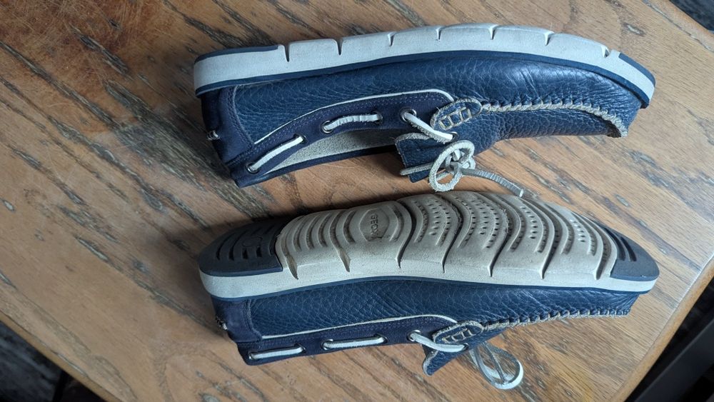 Лофери мокасини Geox 43.5 / 10.5 розмір