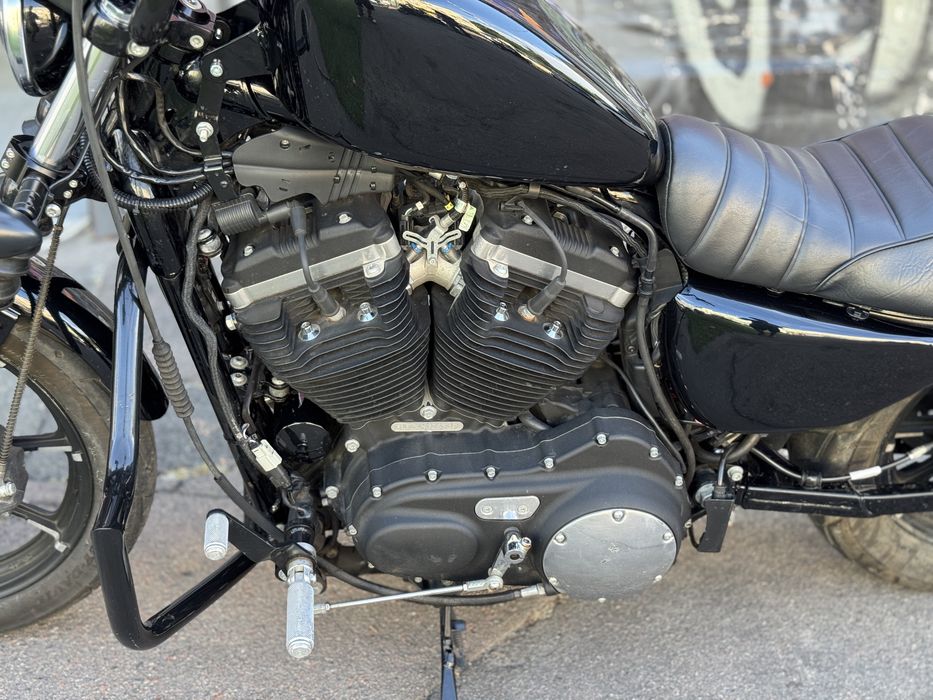 Мотоцикл Harley-Davidson Sportster 883 2020 рік