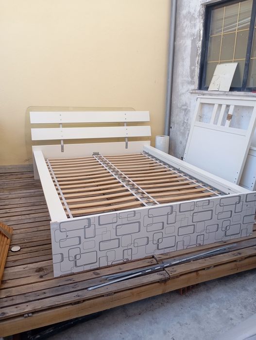 Cama com colchão