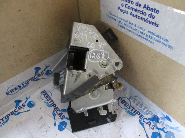 Fechadura / fecho porta trás direito BMW 5 (E39)