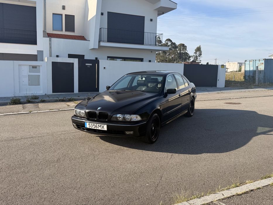 BMW E39 523 i 170 cv