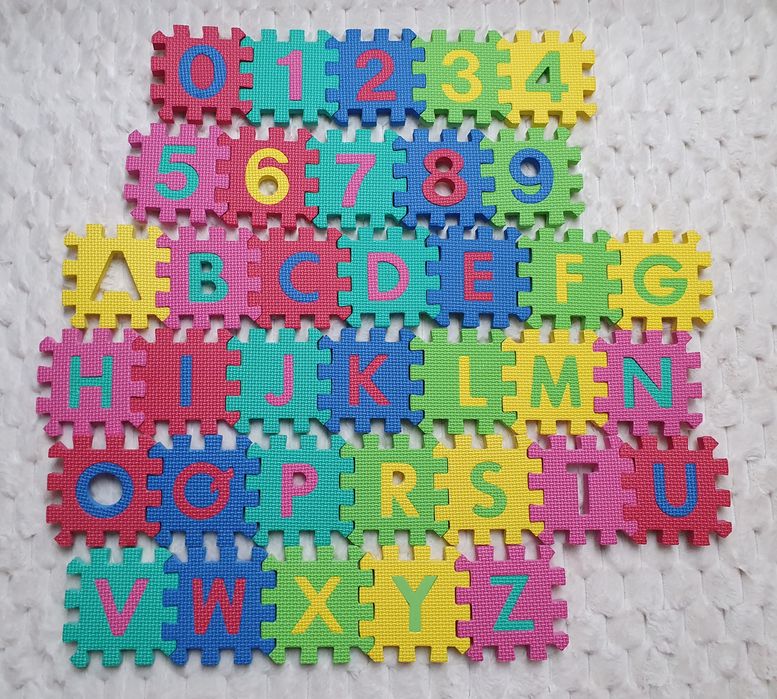 Puzzle piankowe alfabet i cyfry