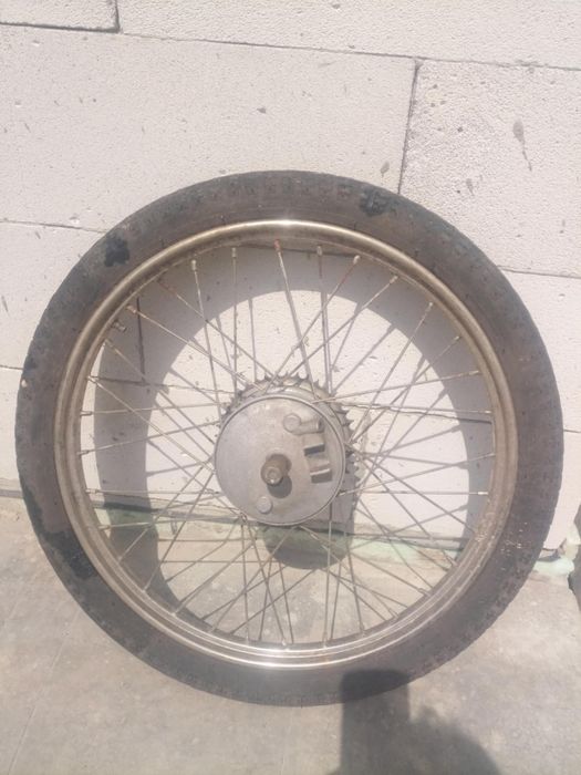Заднє колесо рига 13