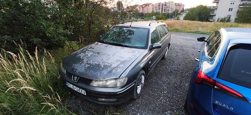 Peugeot 406