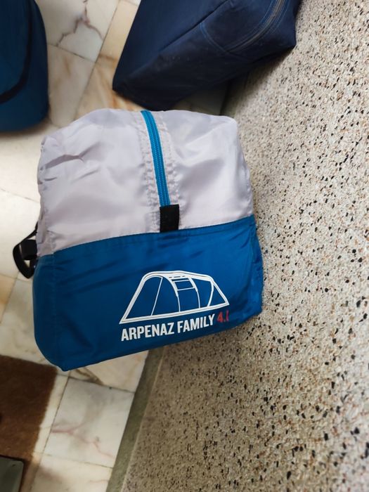 Pack Campismo Familiar NOVO a Estrear (Tendas Arpenaz + Móvel Cozinha Quechua (cozinha vendida))