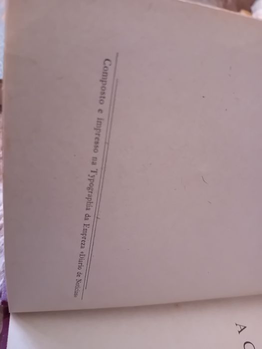 Livro Antigo A Caminho do Oriente