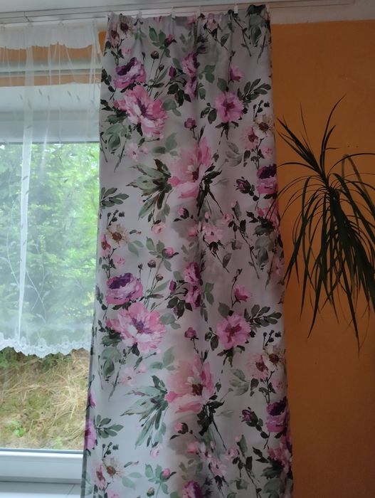 4 Zasłony w kwiaty 70 na 220 cm