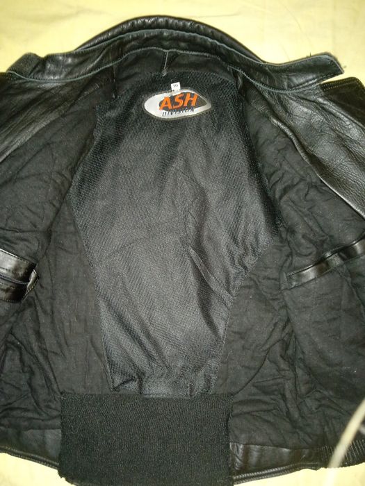 Мото-куртка розмір 10