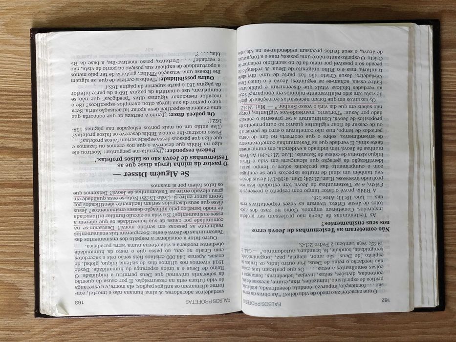 Raciocínios à Base das Escrituras, Livro