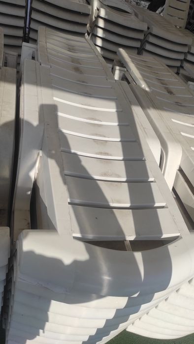 Шезлонги б/у продажа