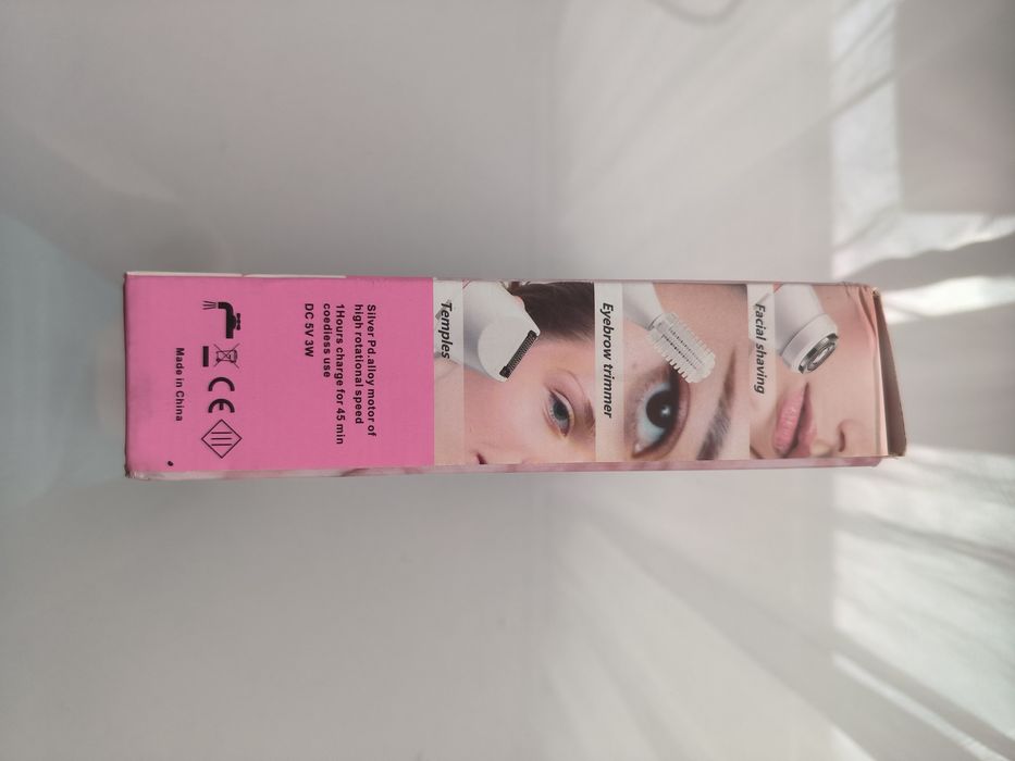 Trimmer do twarzy, nosa, brwi 7 in 1