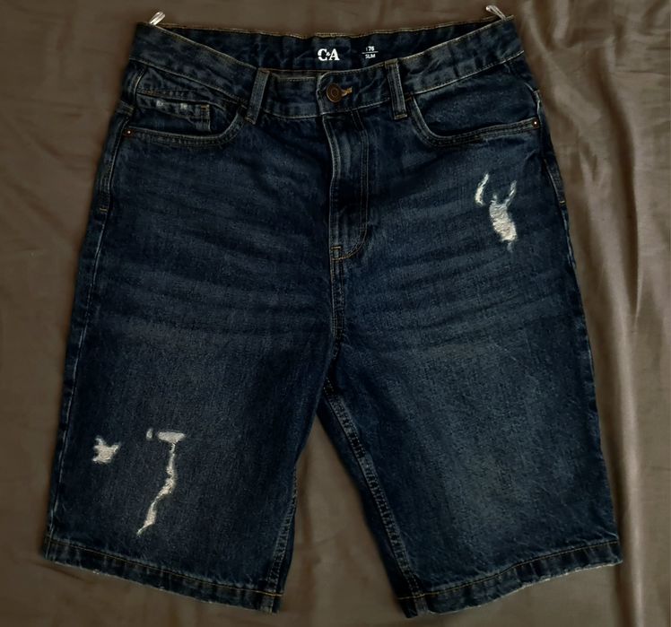 calções jeans escuros