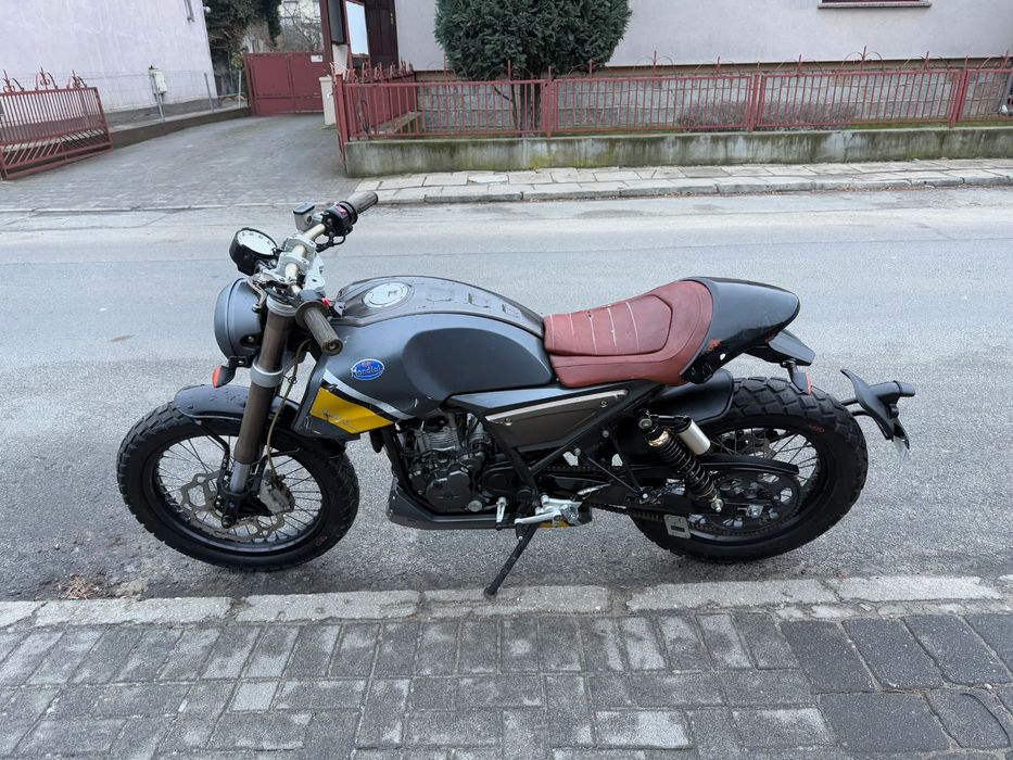 Mondial HPS 125 Mondial 125 HPS   Kat,B*125cm*Biegówka*CafeRacer*