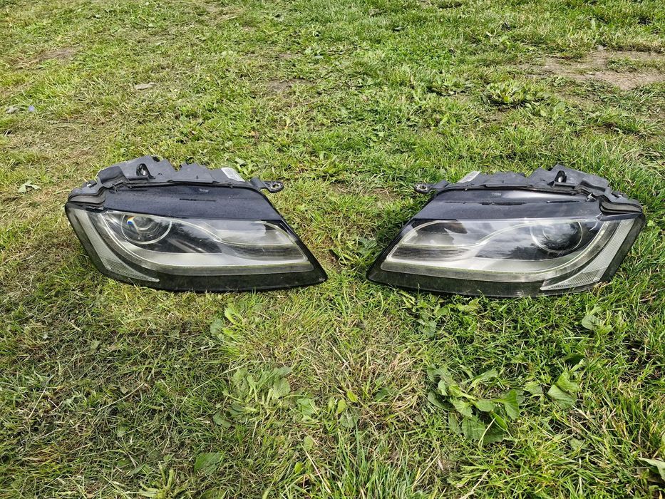 AUDI A5 REFLEKTOR lampa przód przednia prawa xenon 8T0941004 AK