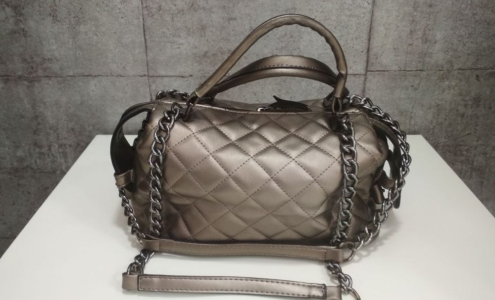 Сумка жіноча елегантна