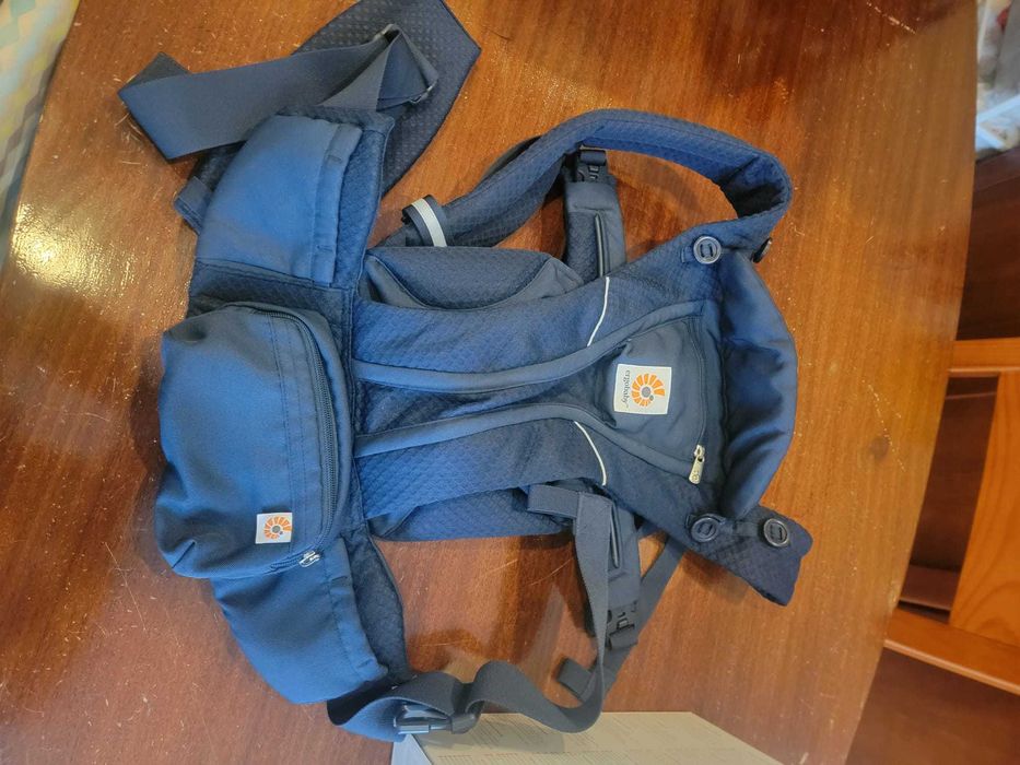 Ergobaby Marsúpio Omni Breeze Onyx Midnight Blue