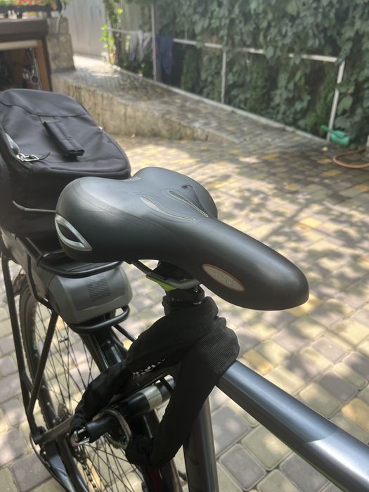 Cube touring  электро E Bike