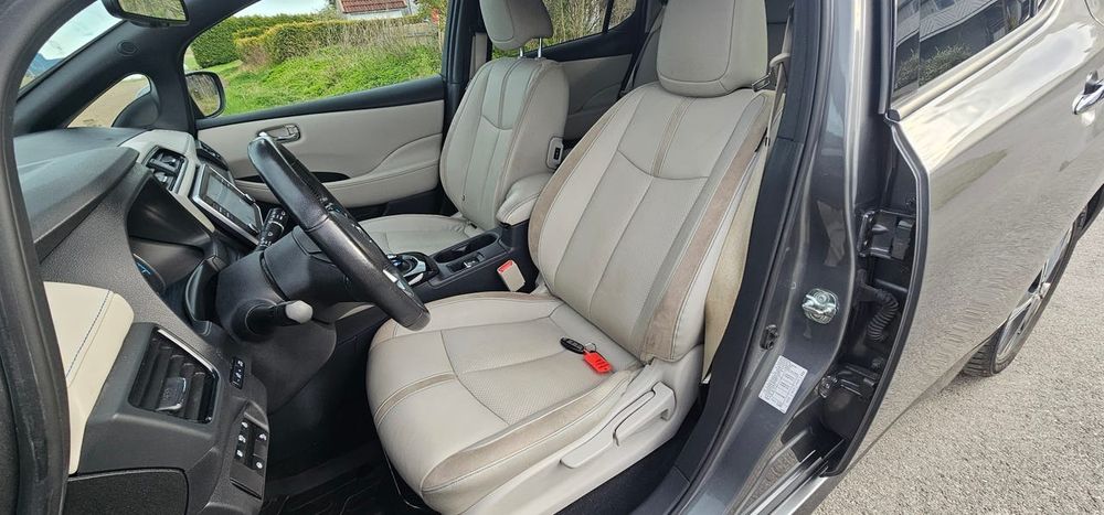 Nissan leaf 62kw
