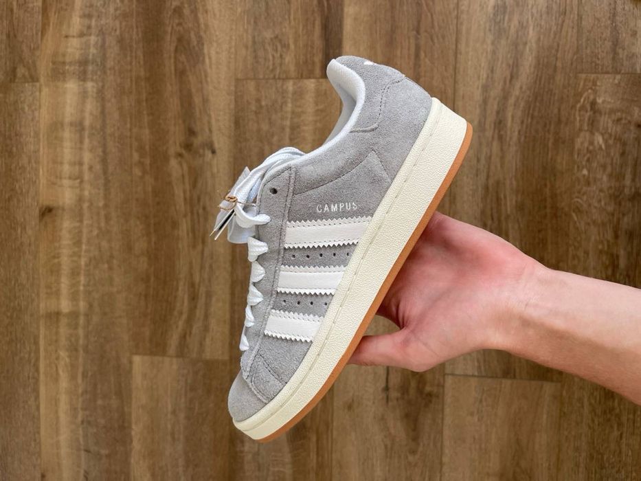 Продам adidas campus