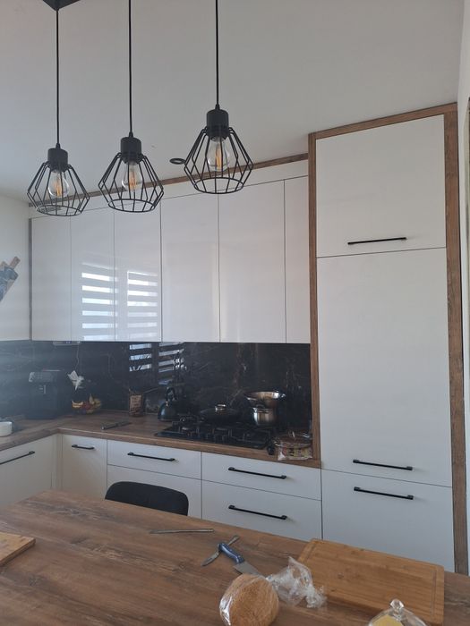 Sprzedam meble i meble lazienkowe