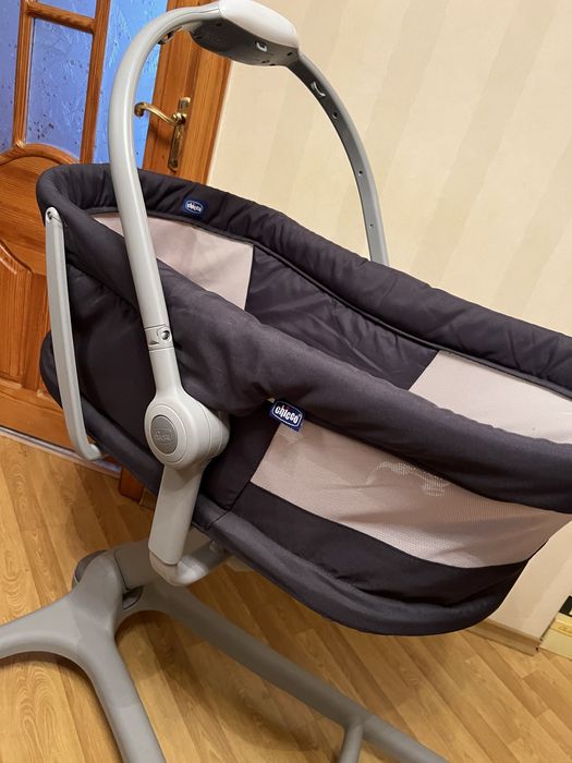 Ліжечко-стільчик Chicco 4в1