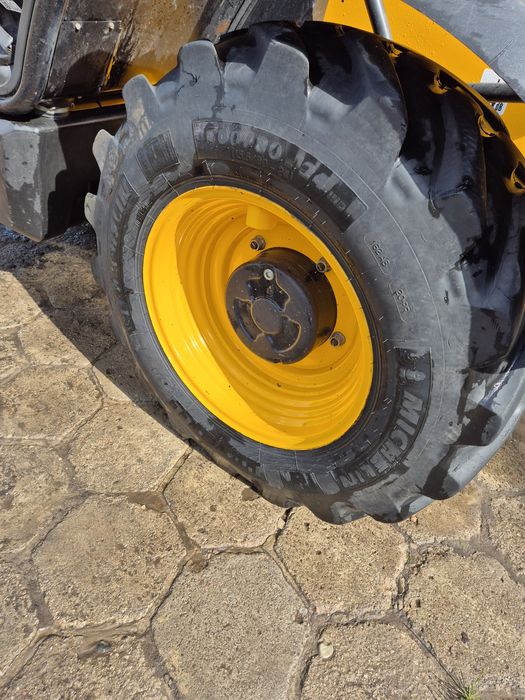 Opony michelin 400/80-24