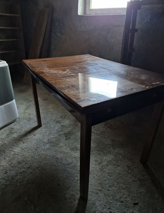 Stół zabytkowy lata 1970-