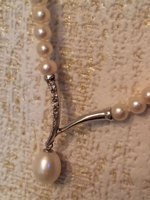 Намисто.Перлини.Жемчуг,фианиты,серебро .