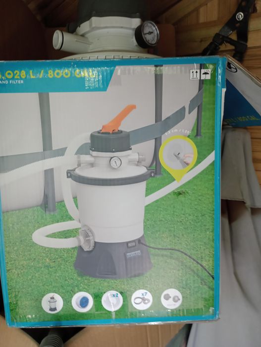 Zestaw basenowy Bestway, basen i akcesoria: filtr, podgrzewacz, drabinka, pompka, chemia itp.