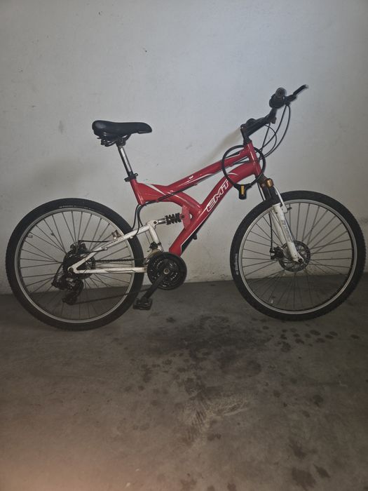 Bicicleta       .