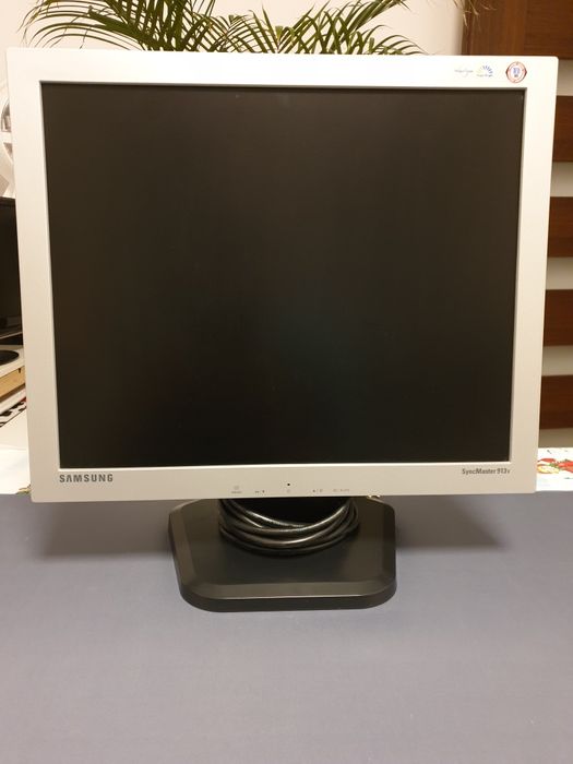 Monitor Samsung SyncMaster 913v GH19LS 19"
