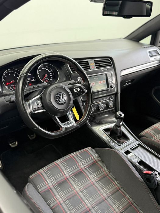 VOLKSWAGEN GOLF 7 GTI Performance