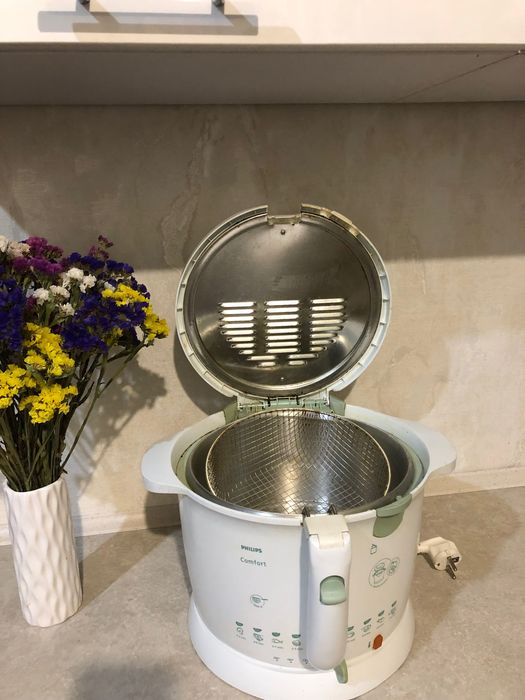 Фритюрниця PHILIPS Comfort