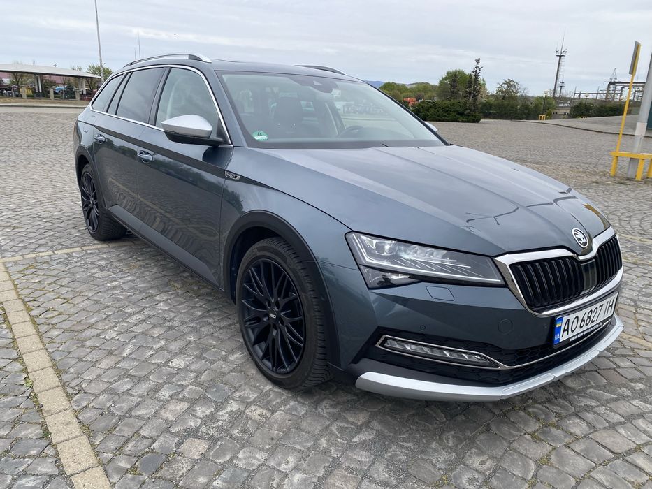 Skoda  Superb  Scout