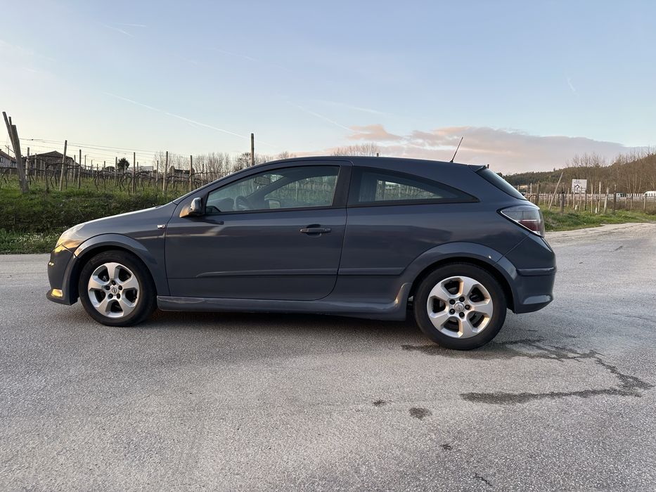 Opel astra 1.3 GTC
