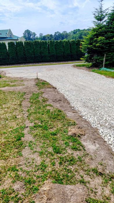 Idealne Działki Pod Dom w Roźwienicy – 4 Działki, Pełna Infrastruktura, Nowa Droga, Piękna Okolica, Światłowód, Park Las - Więcej