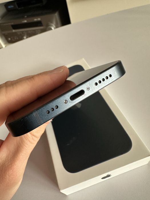 Iphone 13, 128GB, Midnight, nowa bateria 100% kondycji, perfect.