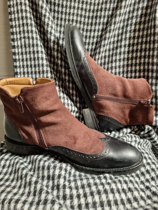 Botas camurça e pele n 43
