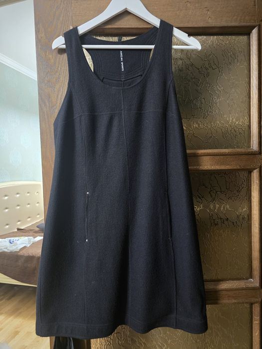 Вовняний сарафан плаття marc cain чорне