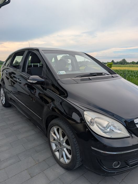 Mercedes B200 2.0 LPG | 240 tys. km | OC/PT do 09.2025 | LPG 2027 | +opony zimowe