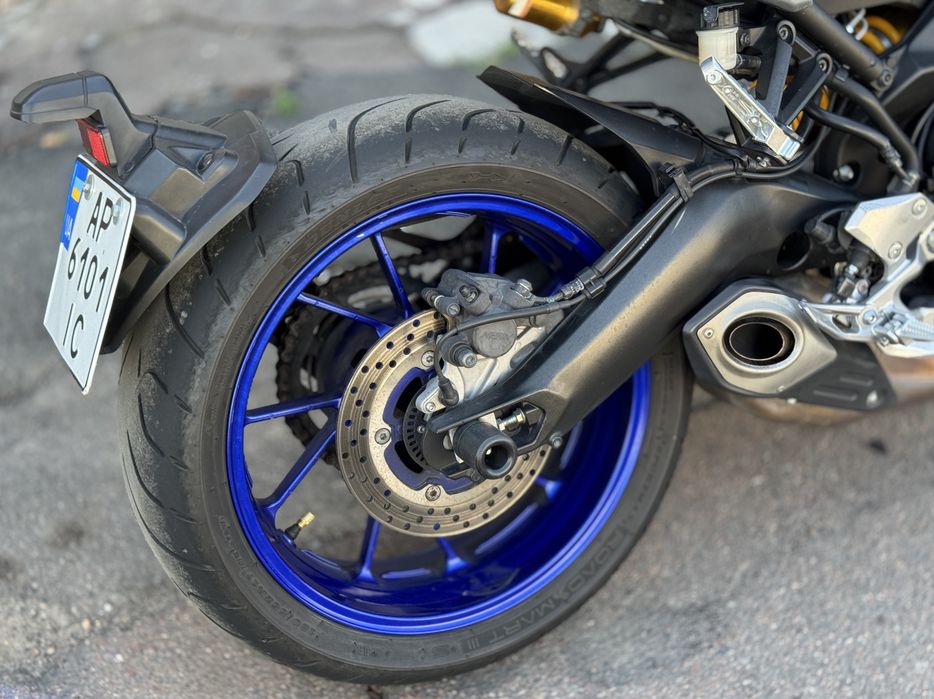 Мотоцикл Yamaha MT-09 SP 2018 рік