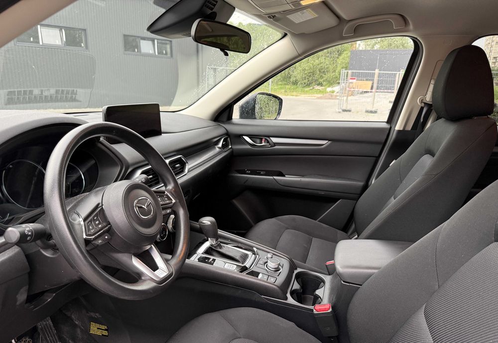 2022 Mazda CX-5 автомобіль