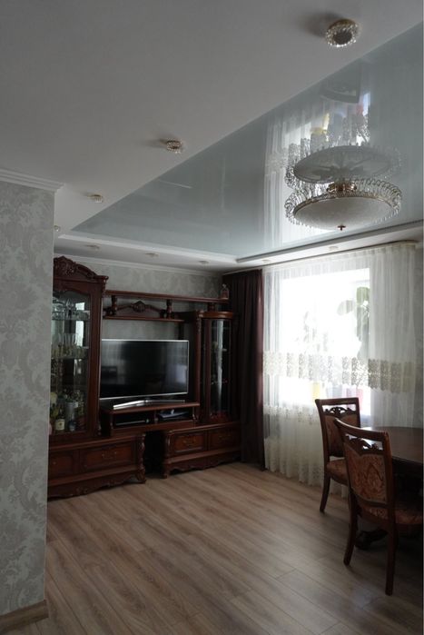 ПРОДАЖ ДВОРІВНЕВОЇ 3-кімнатної квартири