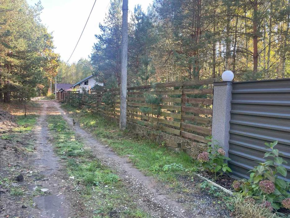 Земельна ділянка з правом забудови в Новогуйвинську