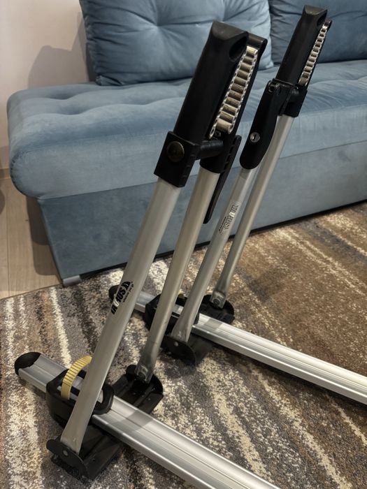 Uchwyt na rowe do relingów dachowych Taurus