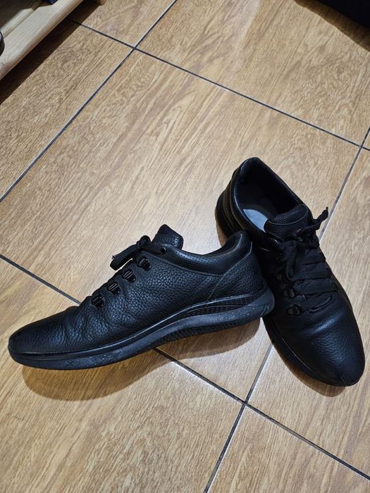 Мужские кожаные кроссовки туфли весна осень