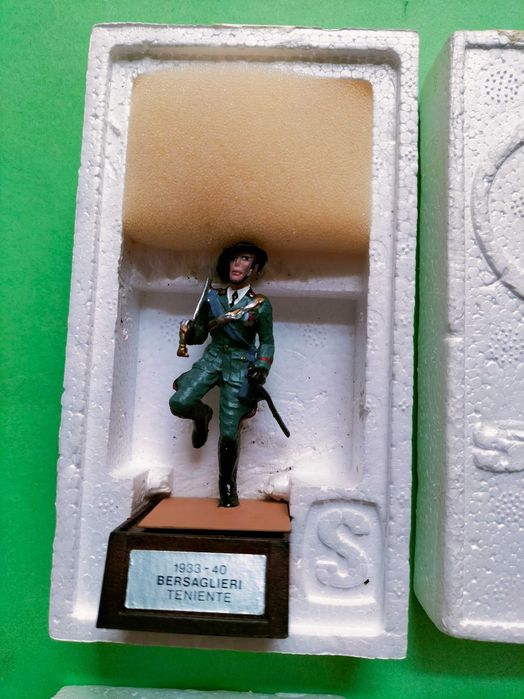 4 figuras de SOLDAT Espanha dos anos 70 - Bersaglieri italianos. Com caixas - estilo Alymer Del Prado. Envio grátis.